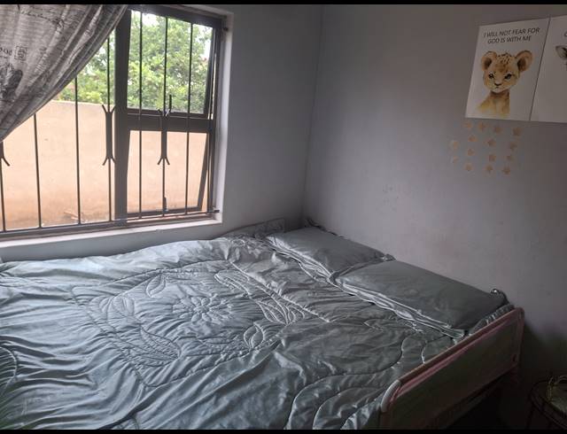 2 BEDROOM FREEHOLD FOR SALE IN VOSLOORUS SOUTH